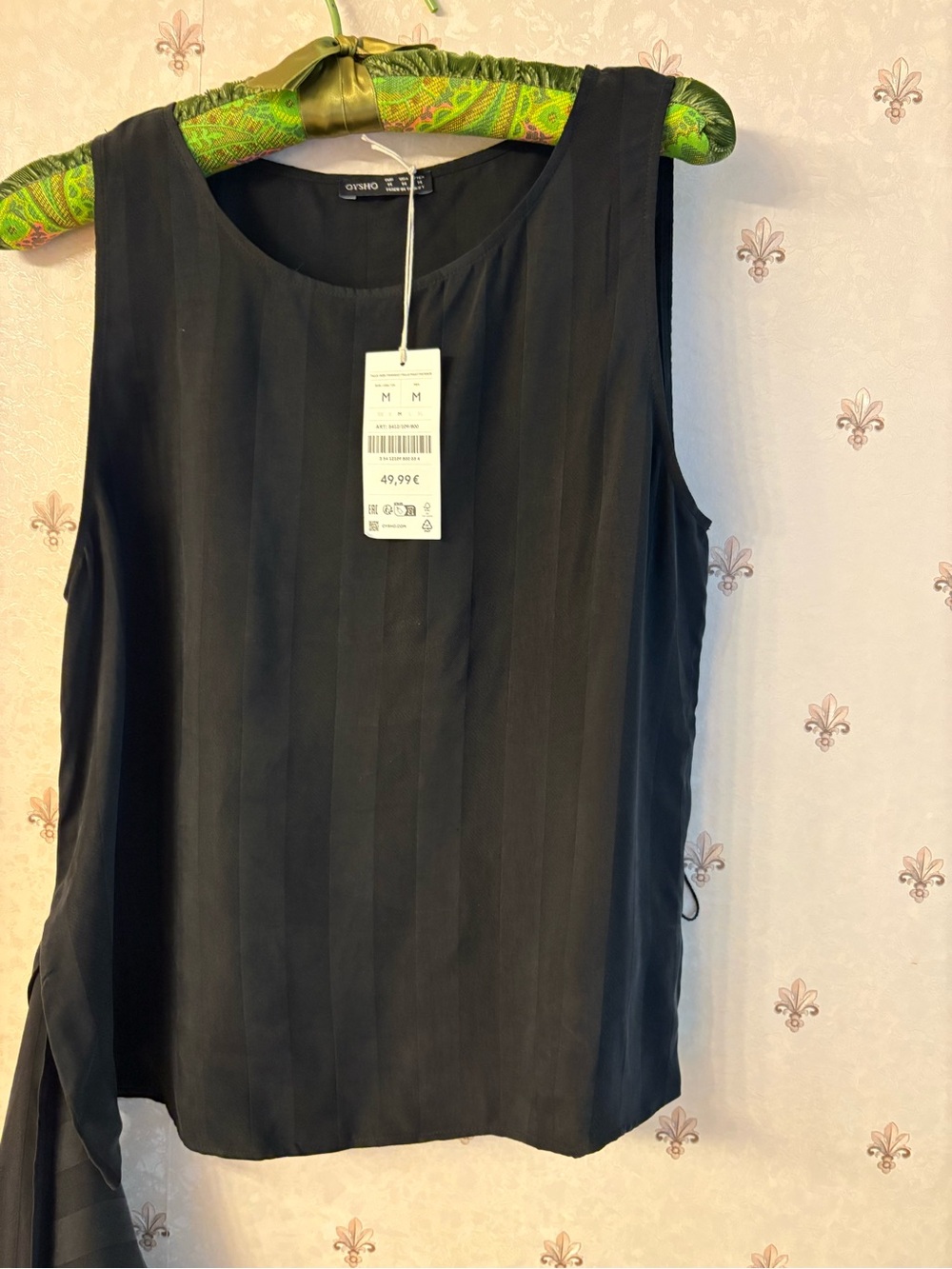 Women's Black Pleated Panel Sleeveless Tank Top